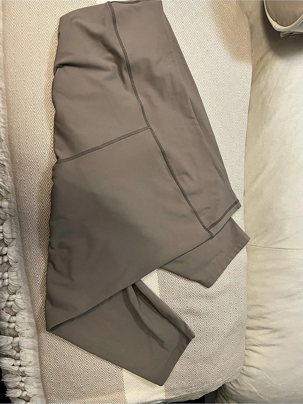 Fashion Nova camel capri leggings